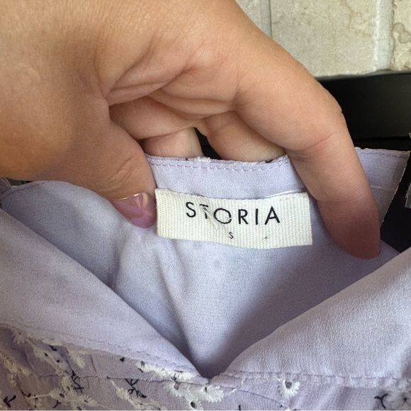 Storia Lavender Sheer Eyelet babydoll Floral Mini Dress Flutter Sleeve Size S - Picture 4 of 6